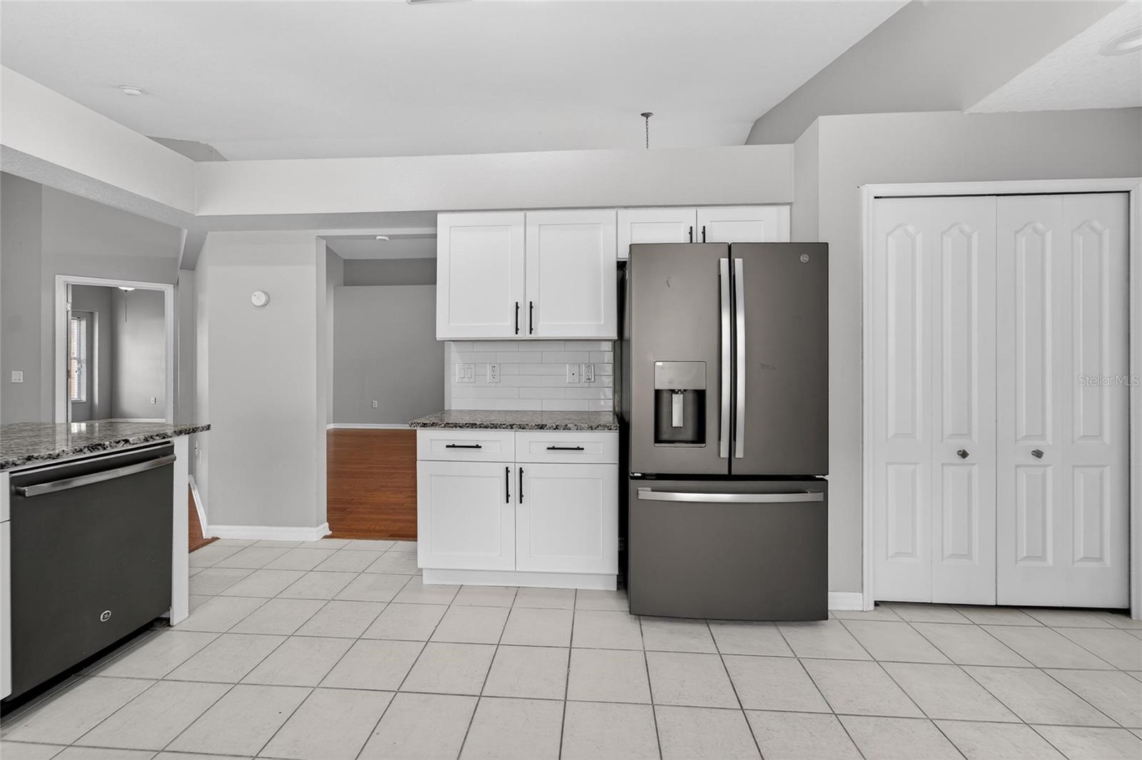 Image 20 of 58 For 11305 Symmes Lake Drive