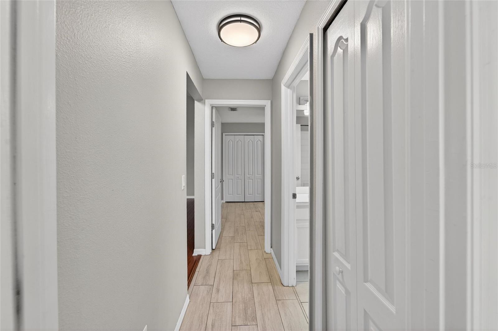 Image 34 of 58 For 11305 Symmes Lake Drive