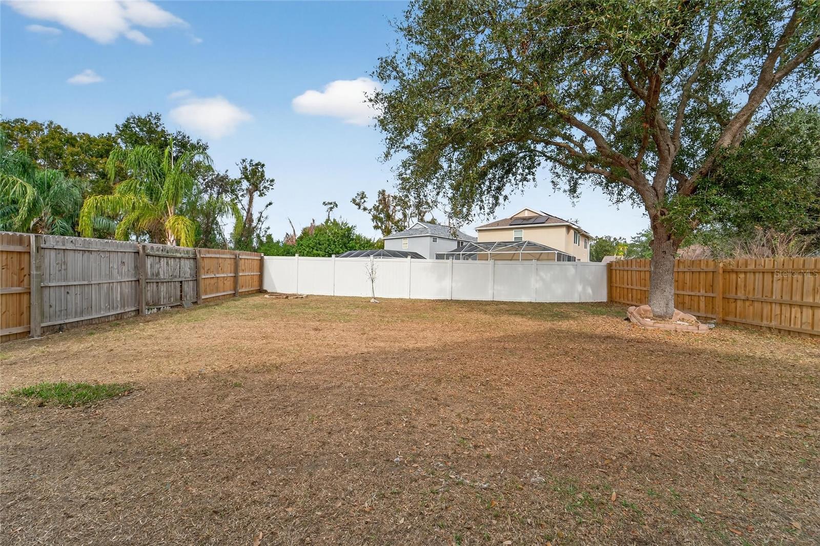 Image 46 of 58 For 11305 Symmes Lake Drive