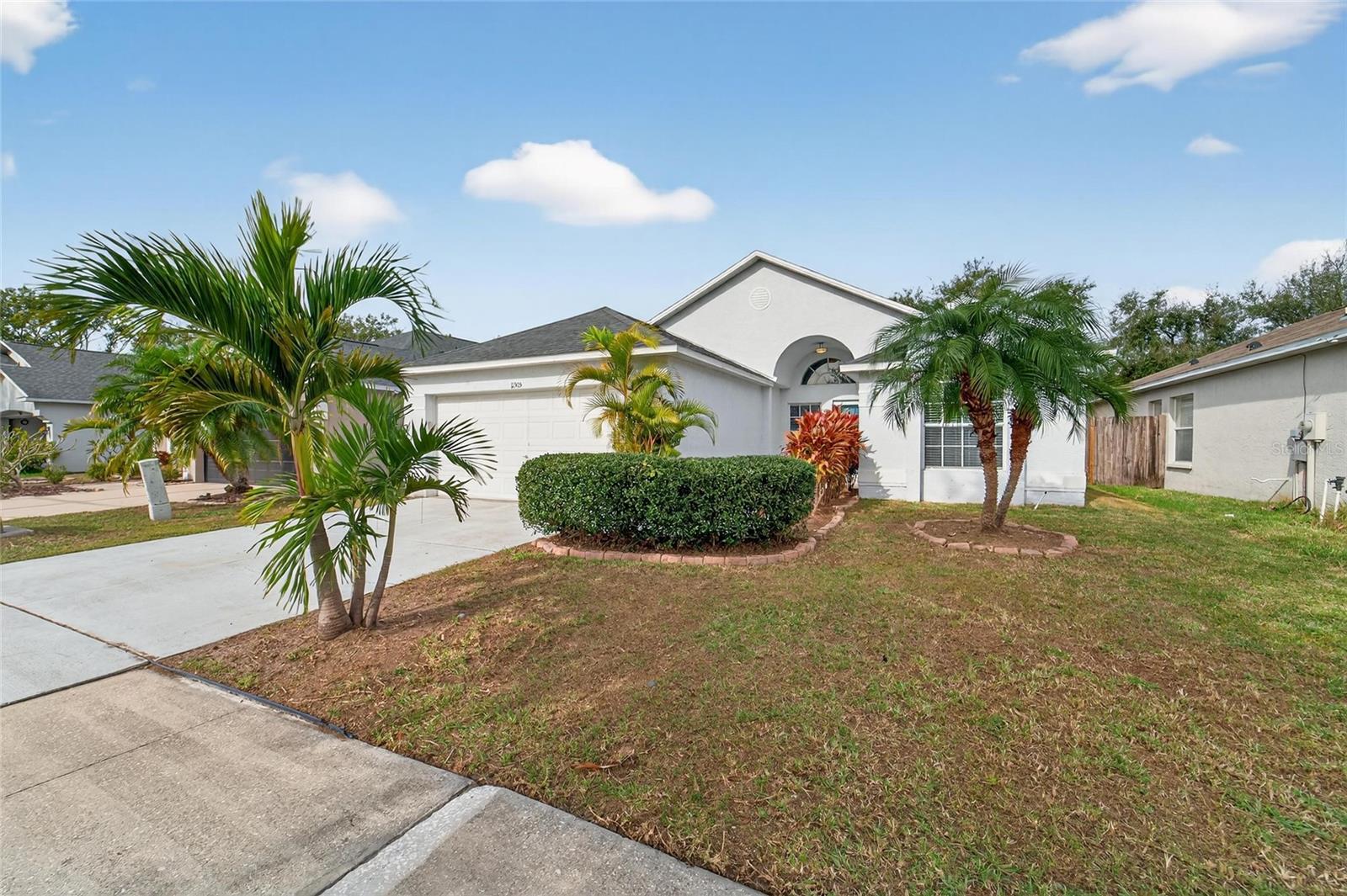 Image 56 of 58 For 11305 Symmes Lake Drive