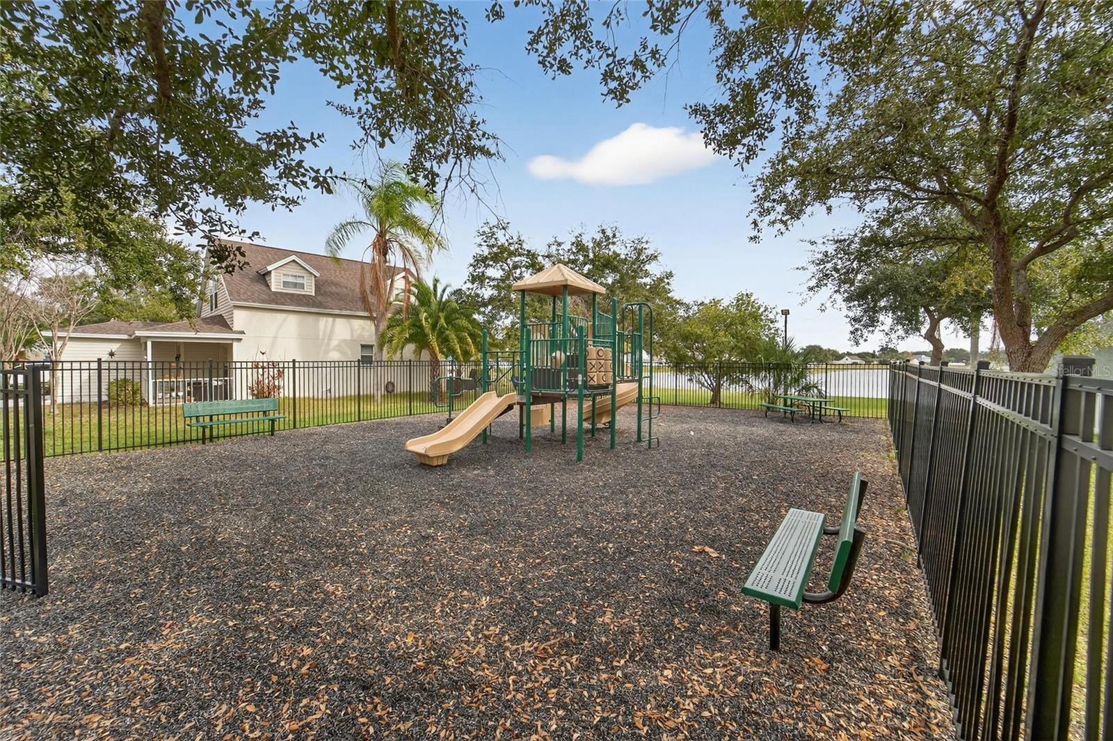 Image 57 of 58 For 11305 Symmes Lake Drive