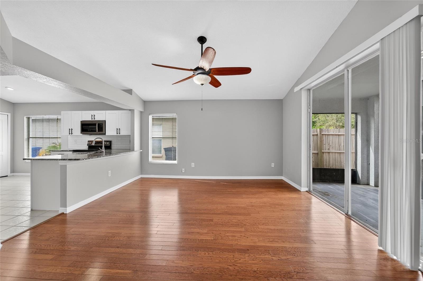 Image 9 of 58 For 11305 Symmes Lake Drive