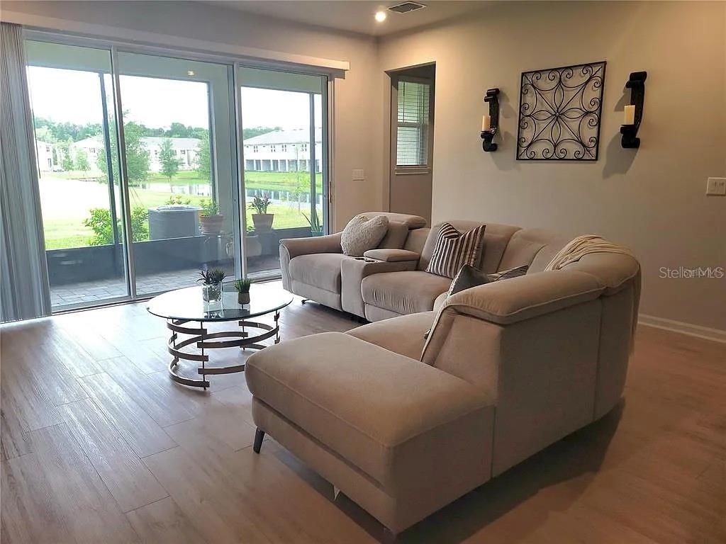 Image 6 of 23 For 26082 Woven Wicker Bend