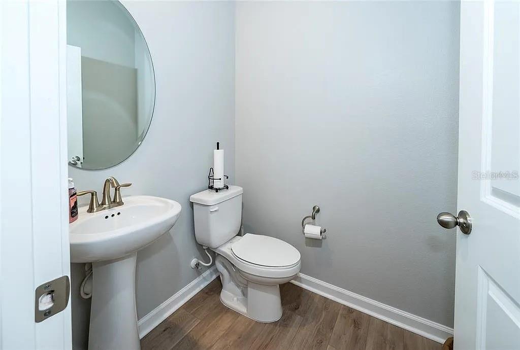 Image 9 of 23 For 26082 Woven Wicker Bend