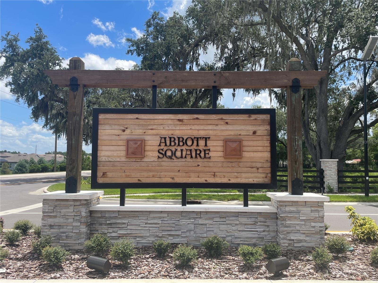 Image 23 of 47 For 36544 Smithfield Ln