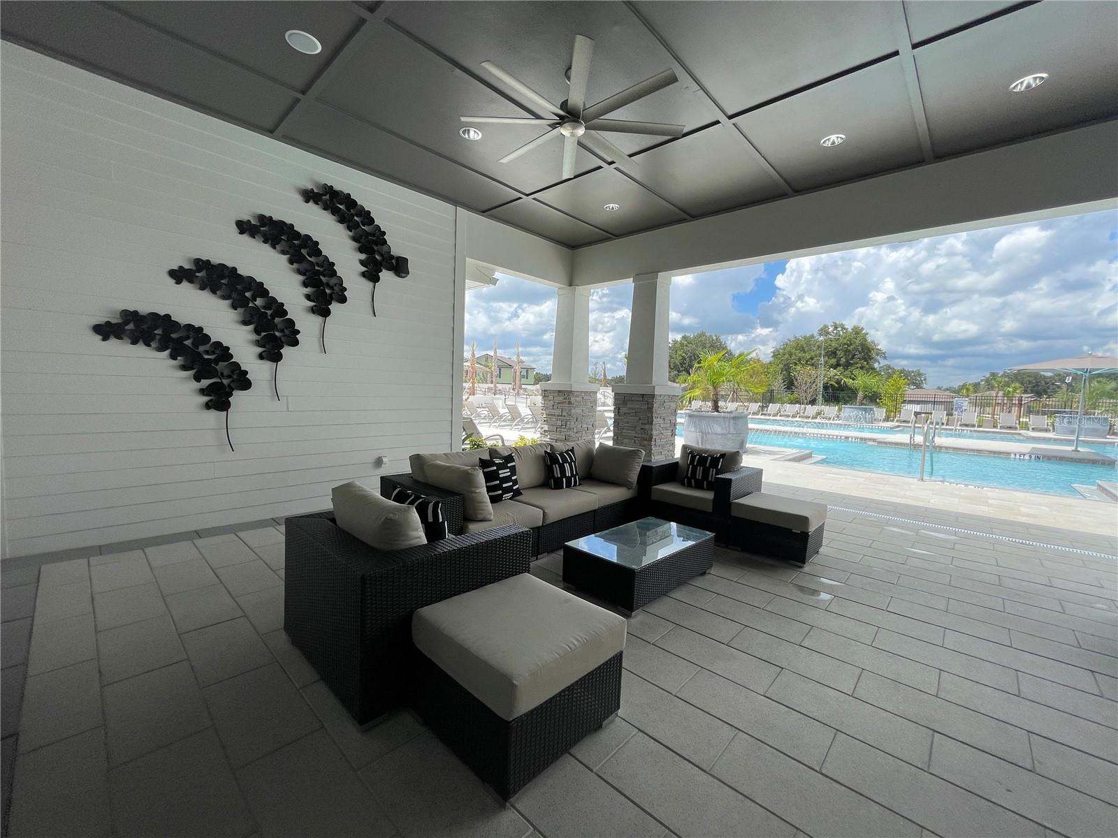 Image 35 of 47 For 36544 Smithfield Ln