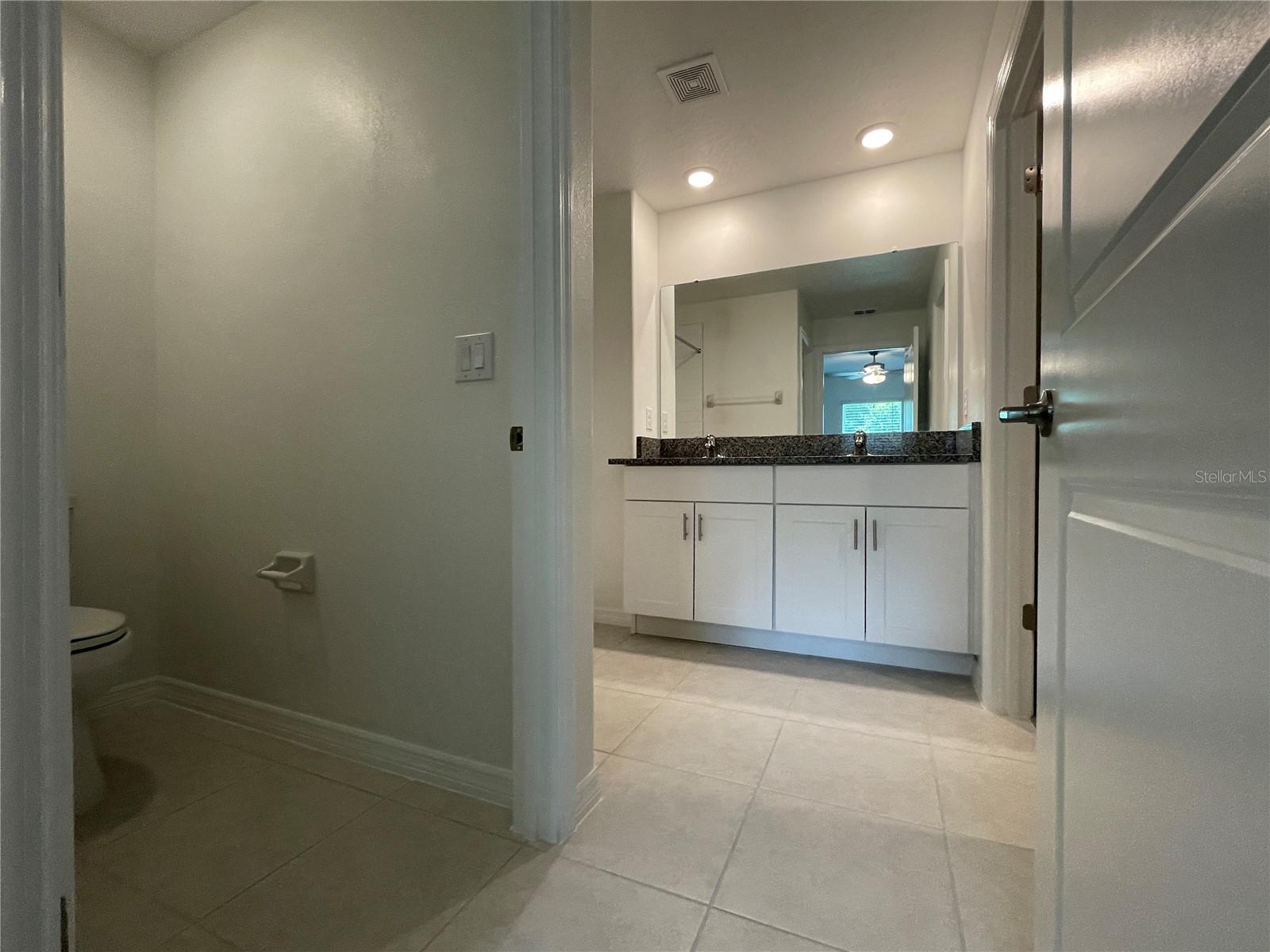 Image 9 of 47 For 36544 Smithfield Ln