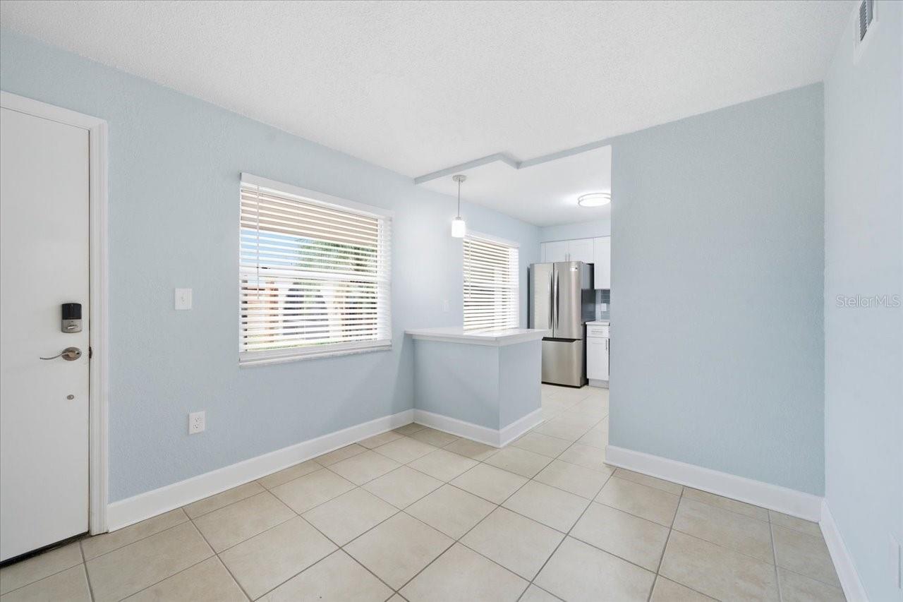 Image 15 of 44 For 17035 Gulf Boulevard 118