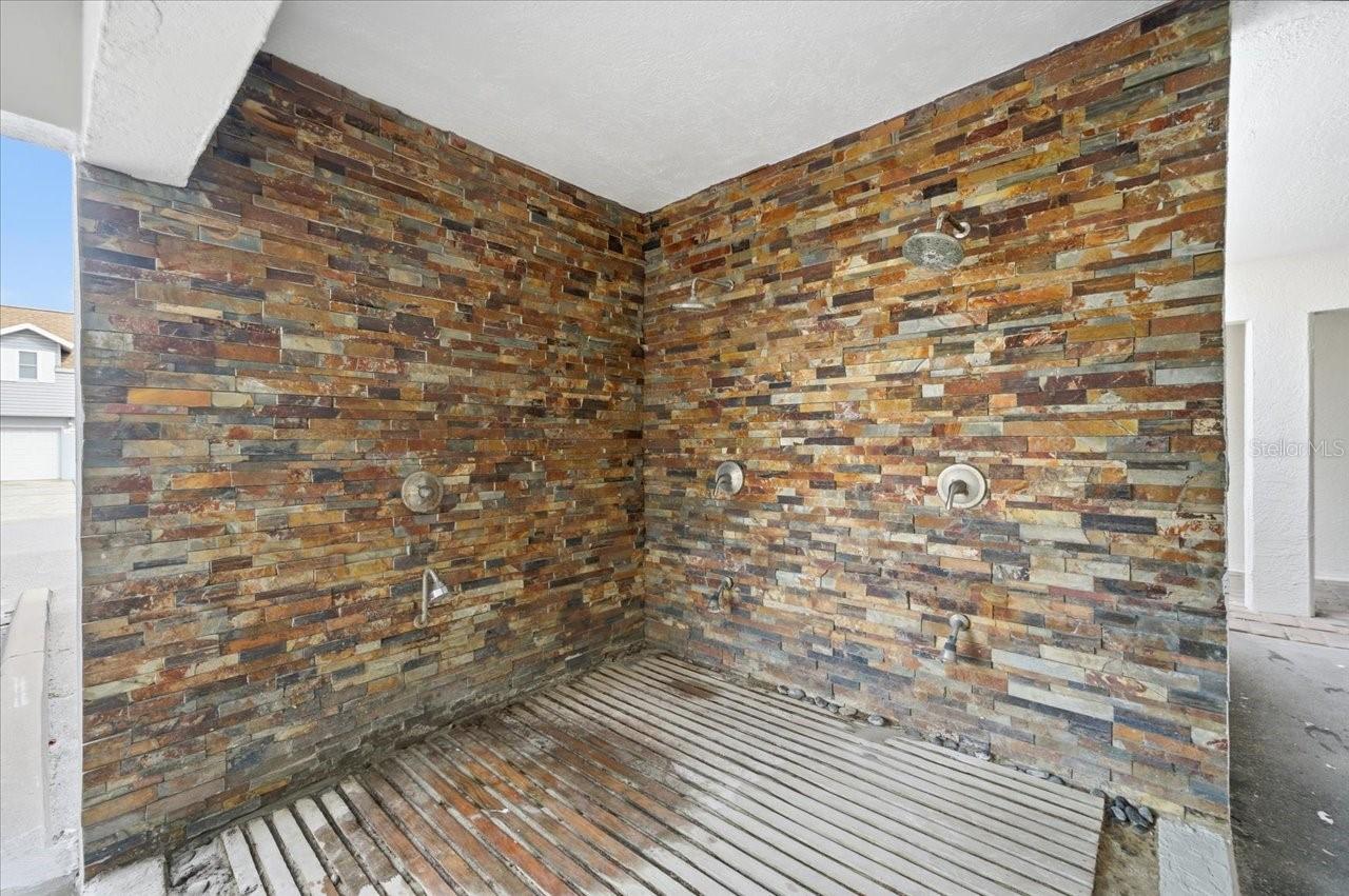 Image 34 of 44 For 17035 Gulf Boulevard 118