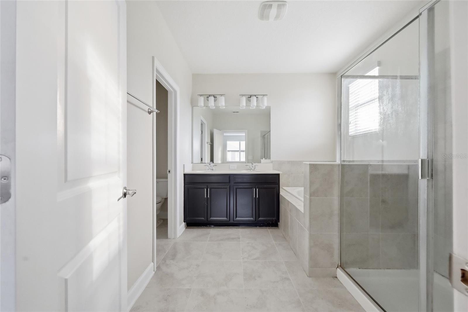 Image 15 of 25 For 4723 Tribute Trail