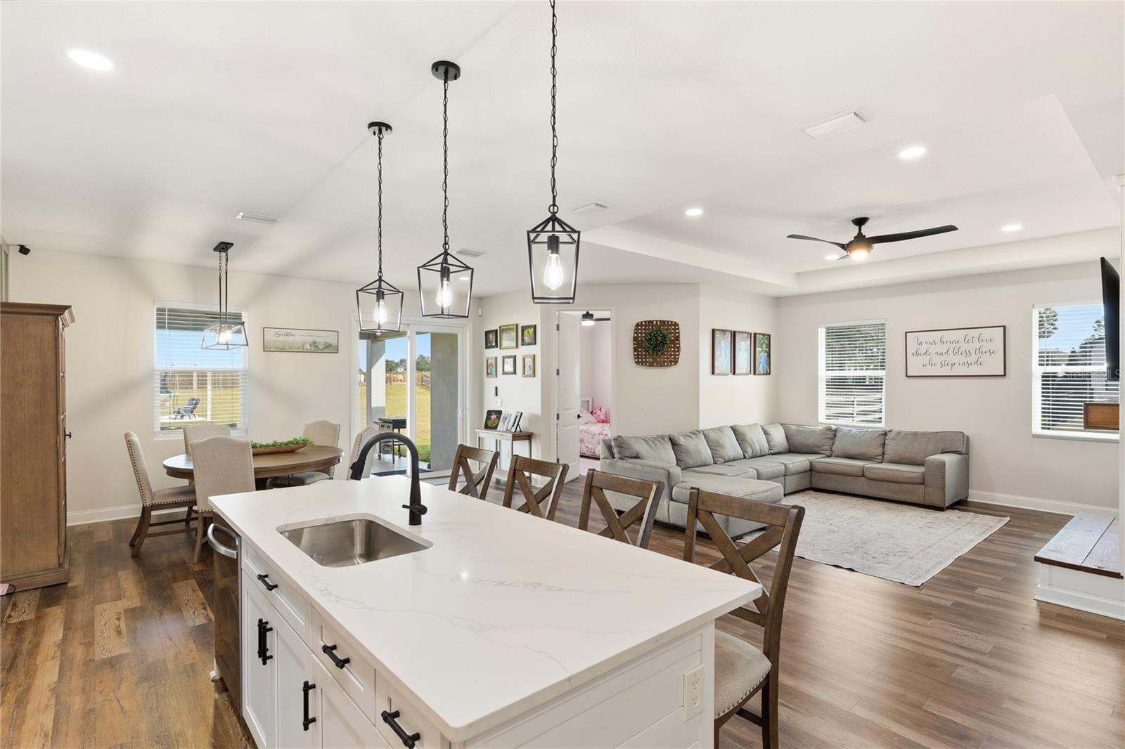 Image 11 of 37 For 32923 Drake Estates Way