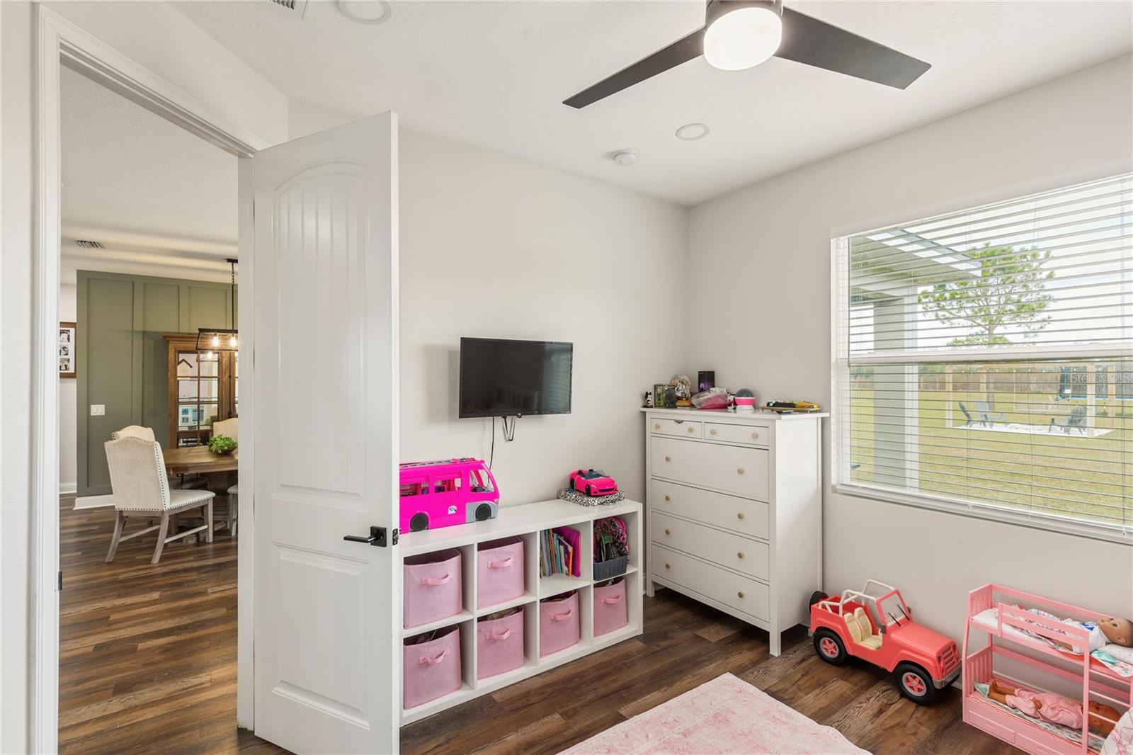 Image 28 of 37 For 32923 Drake Estates Way