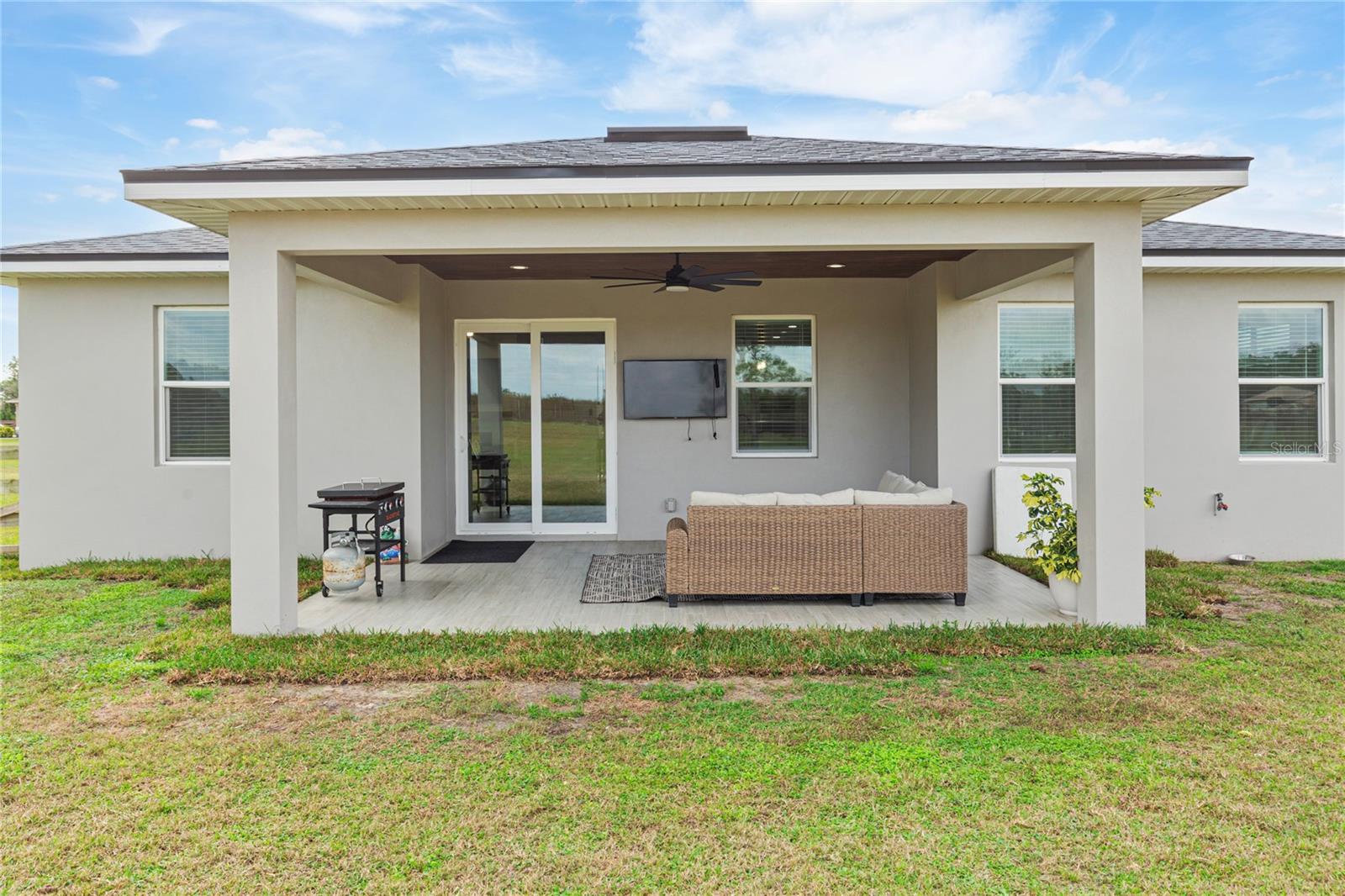 Image 32 of 37 For 32923 Drake Estates Way