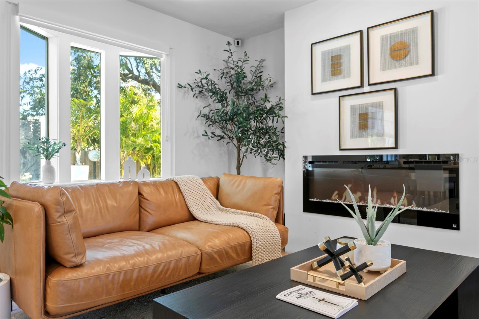 Image 28 of 65 For 4911 Bay Way Place