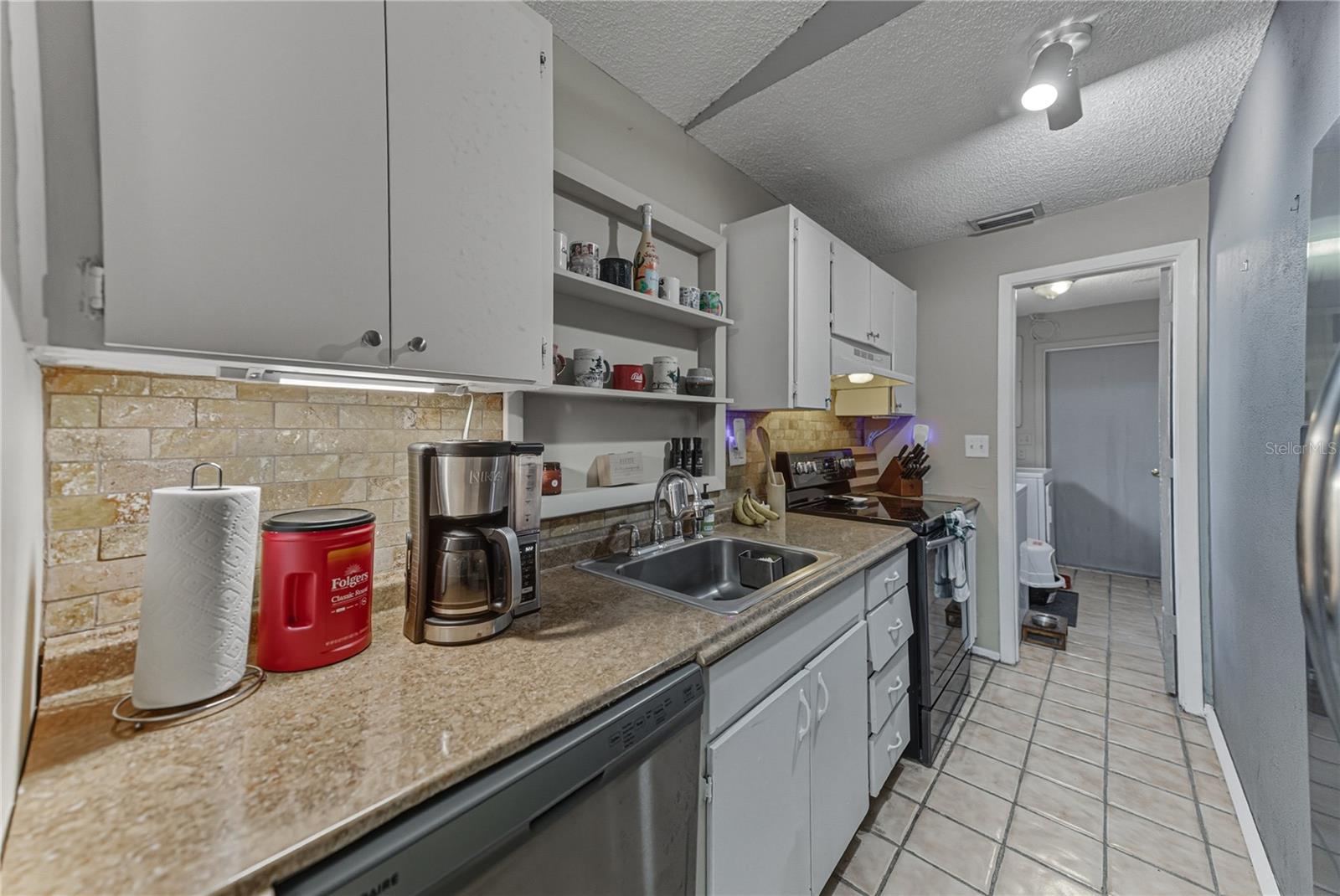 Image 14 of 31 For 3229 Seven Springs Boulevard