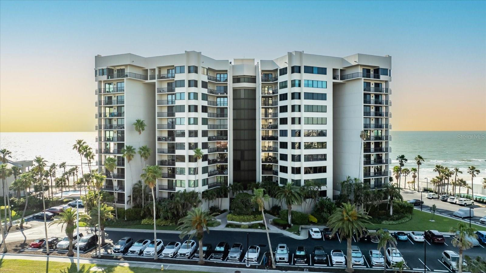 Image 2 of 56 For 1600 Gulf Boulevard 618