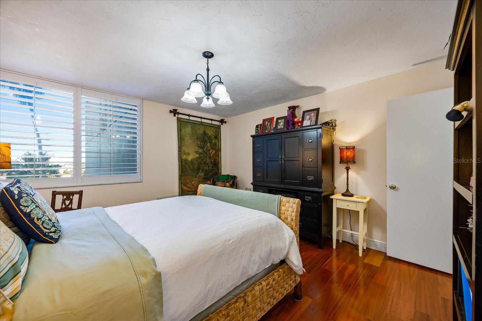 Image 29 of 56 For 1600 Gulf Boulevard 618