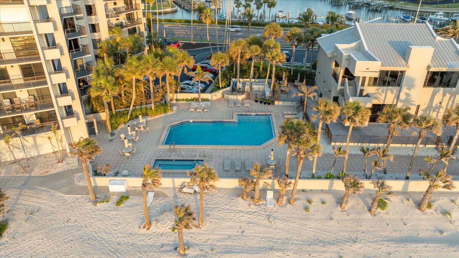 Image 32 of 56 For 1600 Gulf Boulevard 618