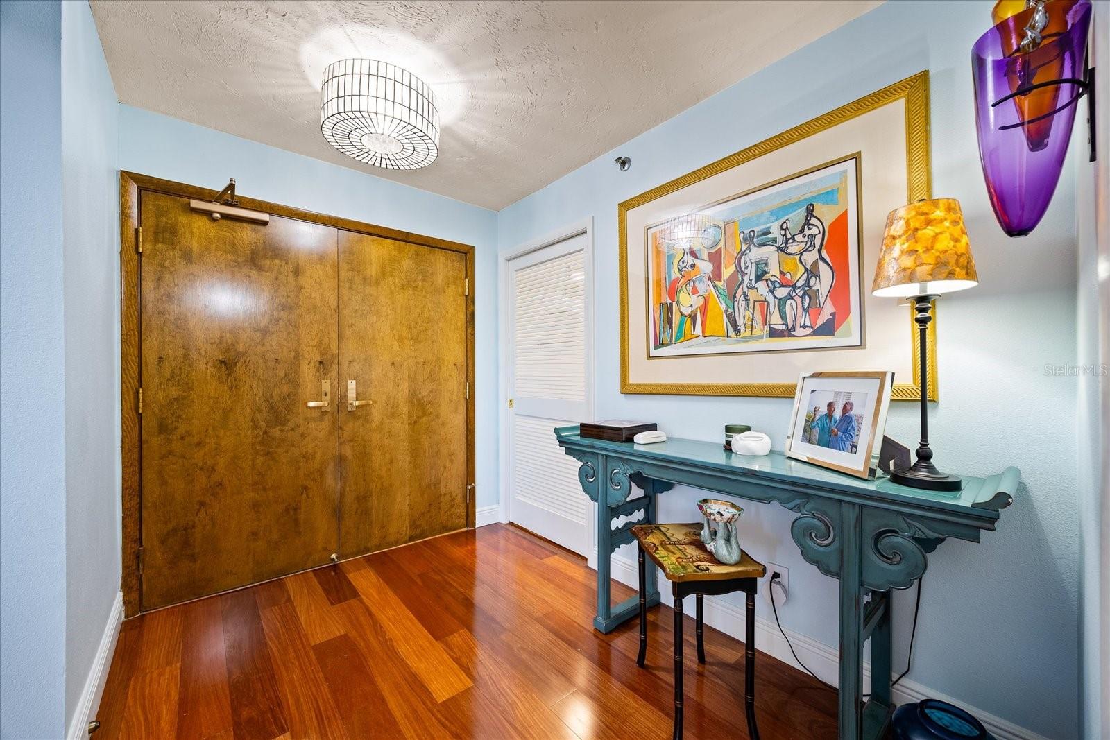 Image 5 of 56 For 1600 Gulf Boulevard 618