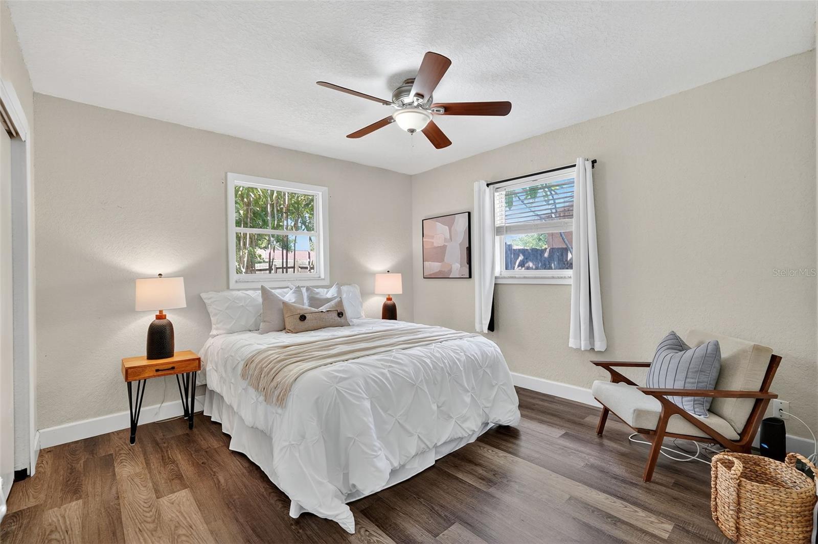 Image 14 of 35 For 11119 Temple Avenue