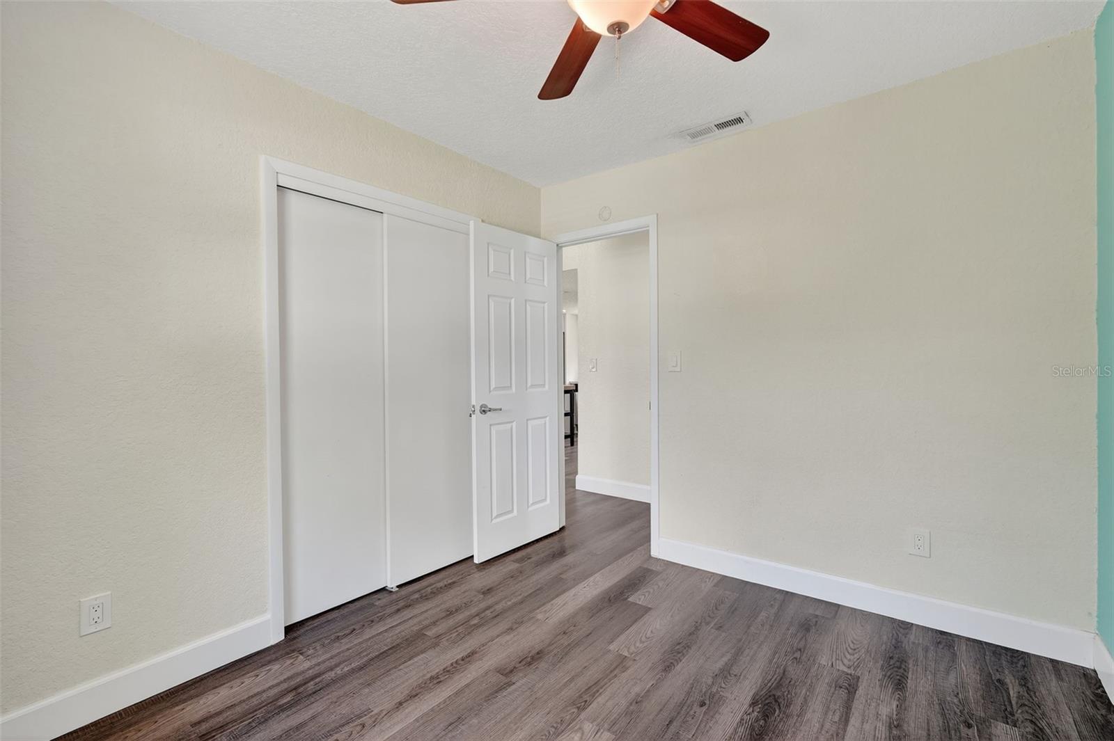 Image 19 of 35 For 11119 Temple Avenue