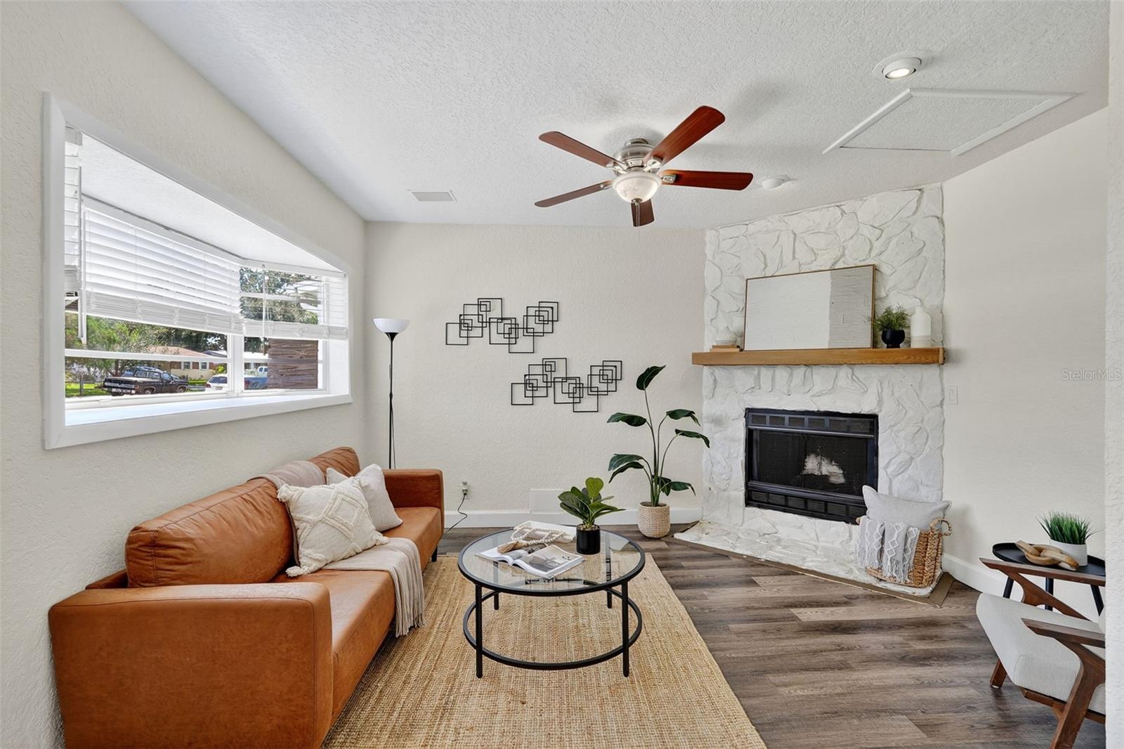 Image 4 of 35 For 11119 Temple Avenue