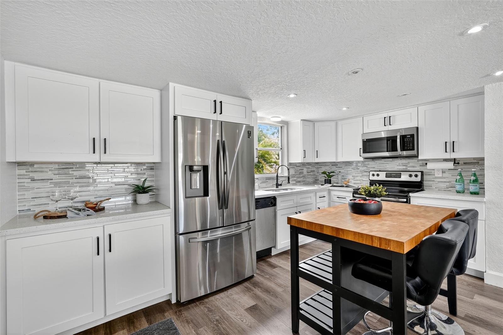 Image 7 of 35 For 11119 Temple Avenue