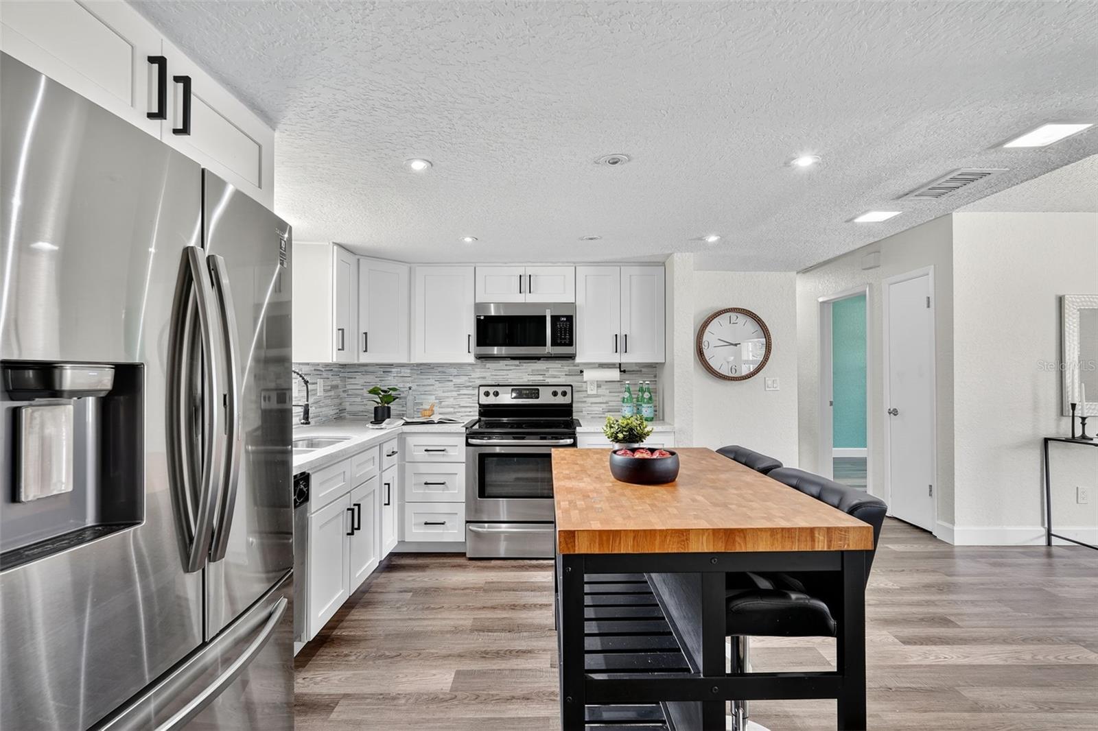 Image 8 of 35 For 11119 Temple Avenue