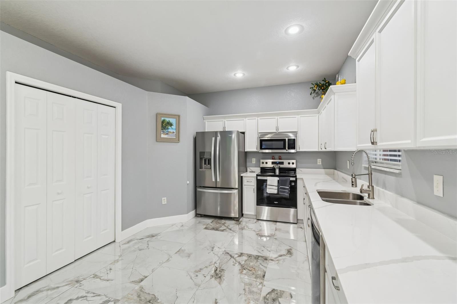 Image 10 of 56 For 9078 Birmingham Avenue