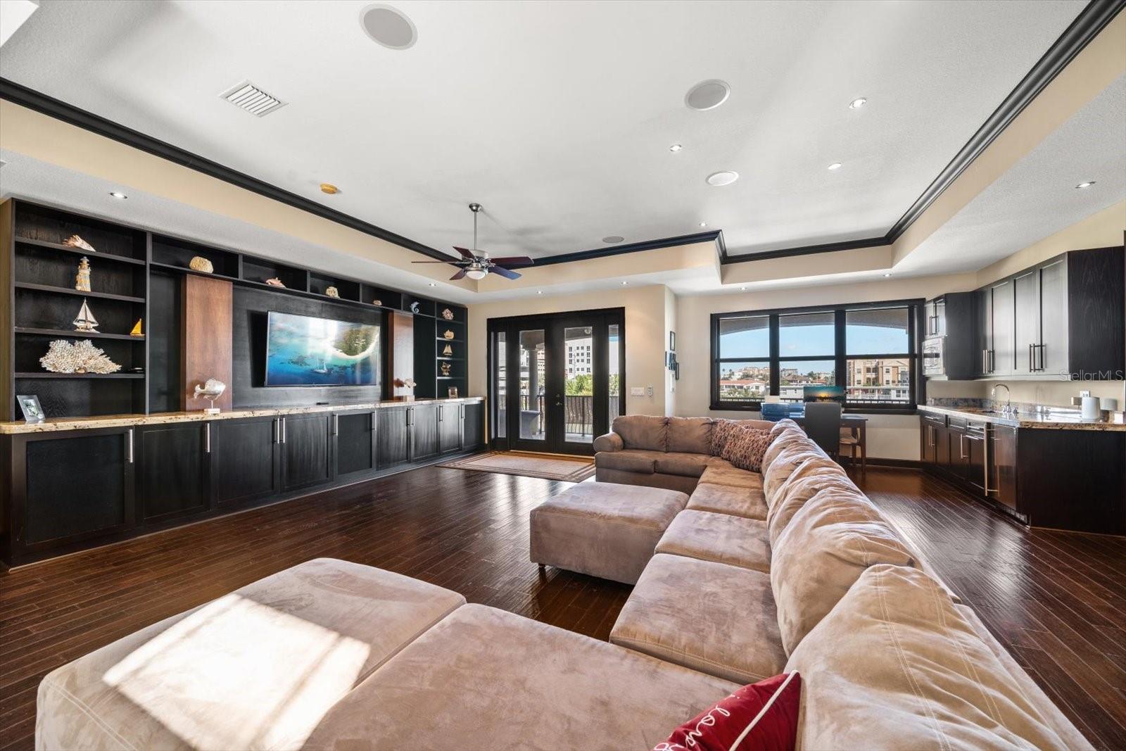 Image 30 of 63 For 108 Bayside Drive