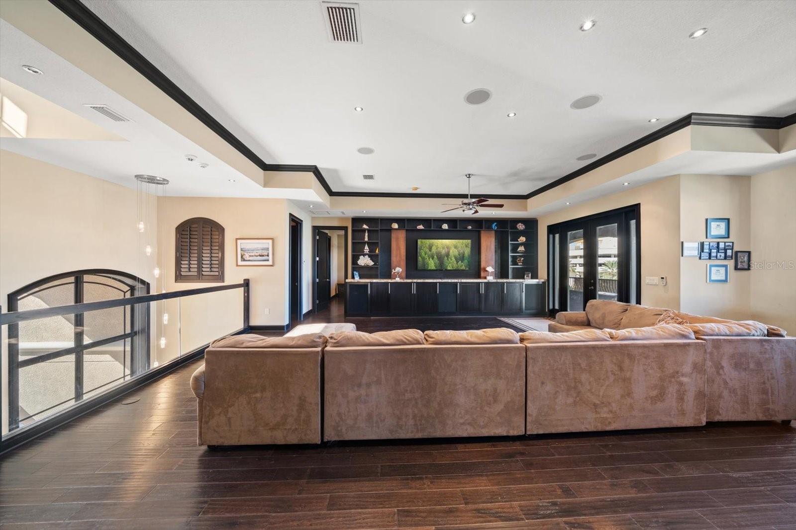 Image 31 of 63 For 108 Bayside Drive