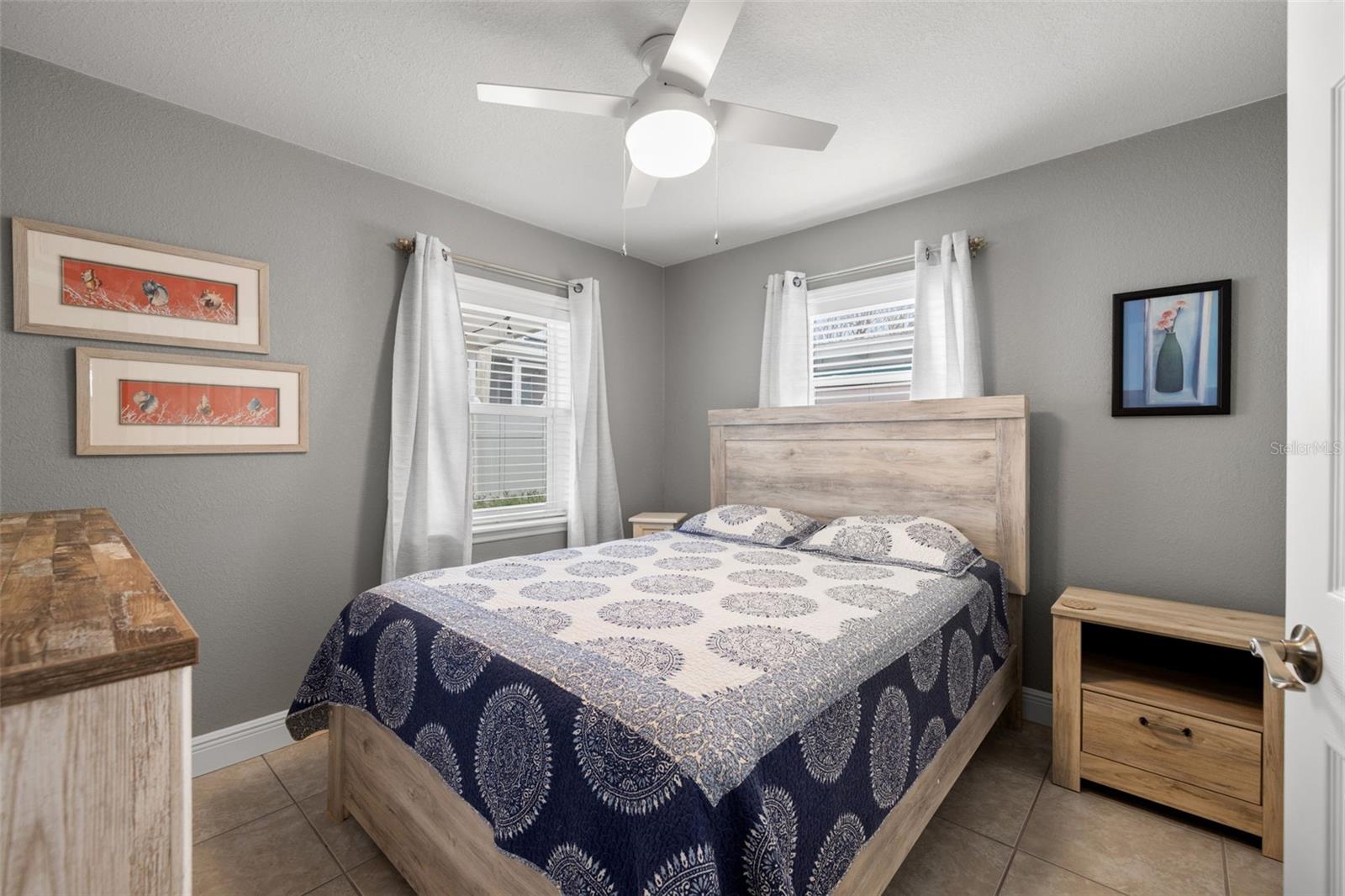 Image 12 of 37 For 7285 14th Avenue S