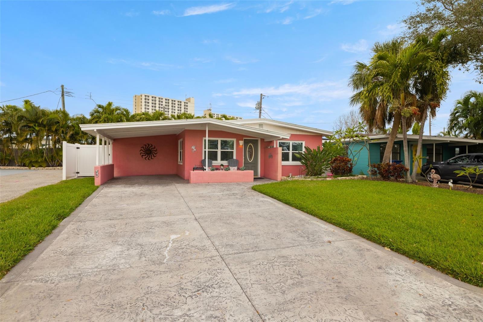 Image 22 of 37 For 7285 14th Avenue S