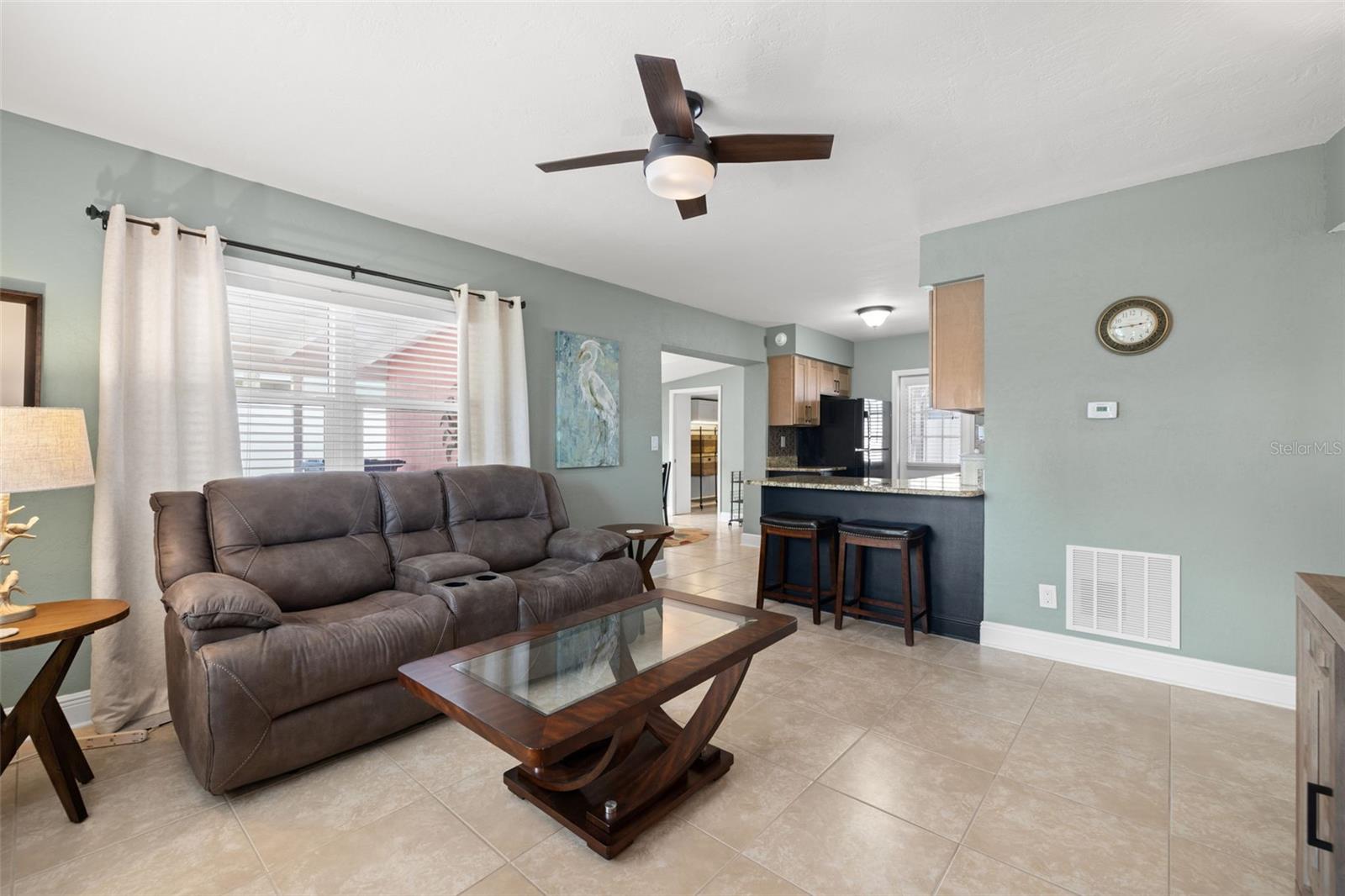 Image 5 of 37 For 7285 14th Avenue S