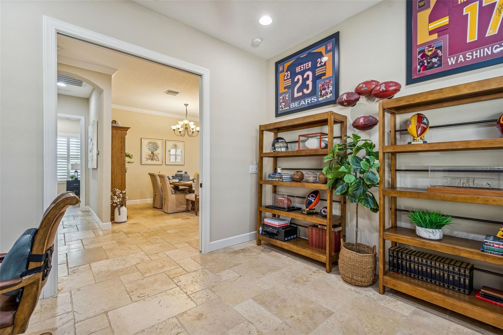 Image 29 of 76 For 8551 Grand Alberato Road