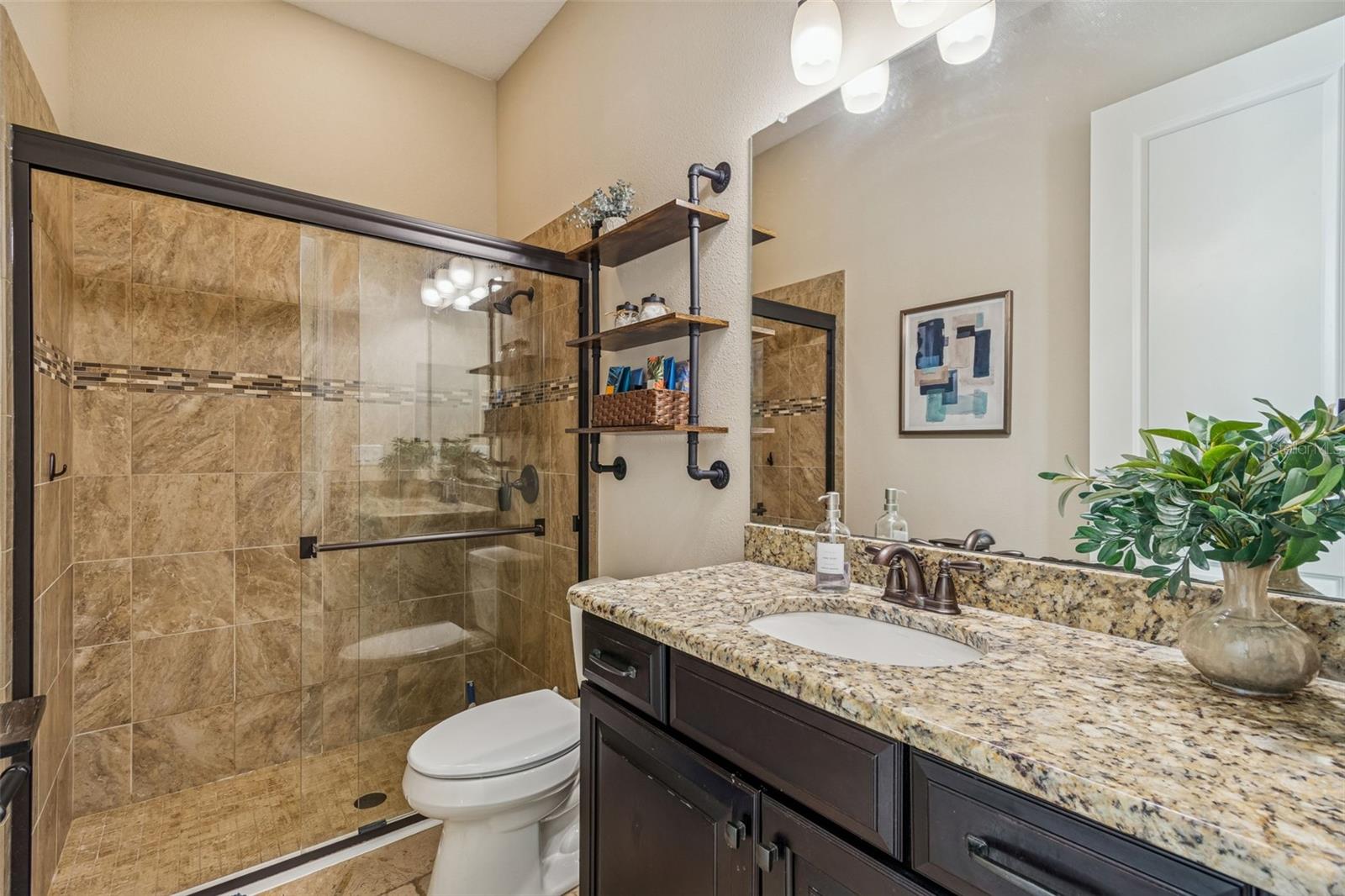 Image 33 of 76 For 8551 Grand Alberato Road