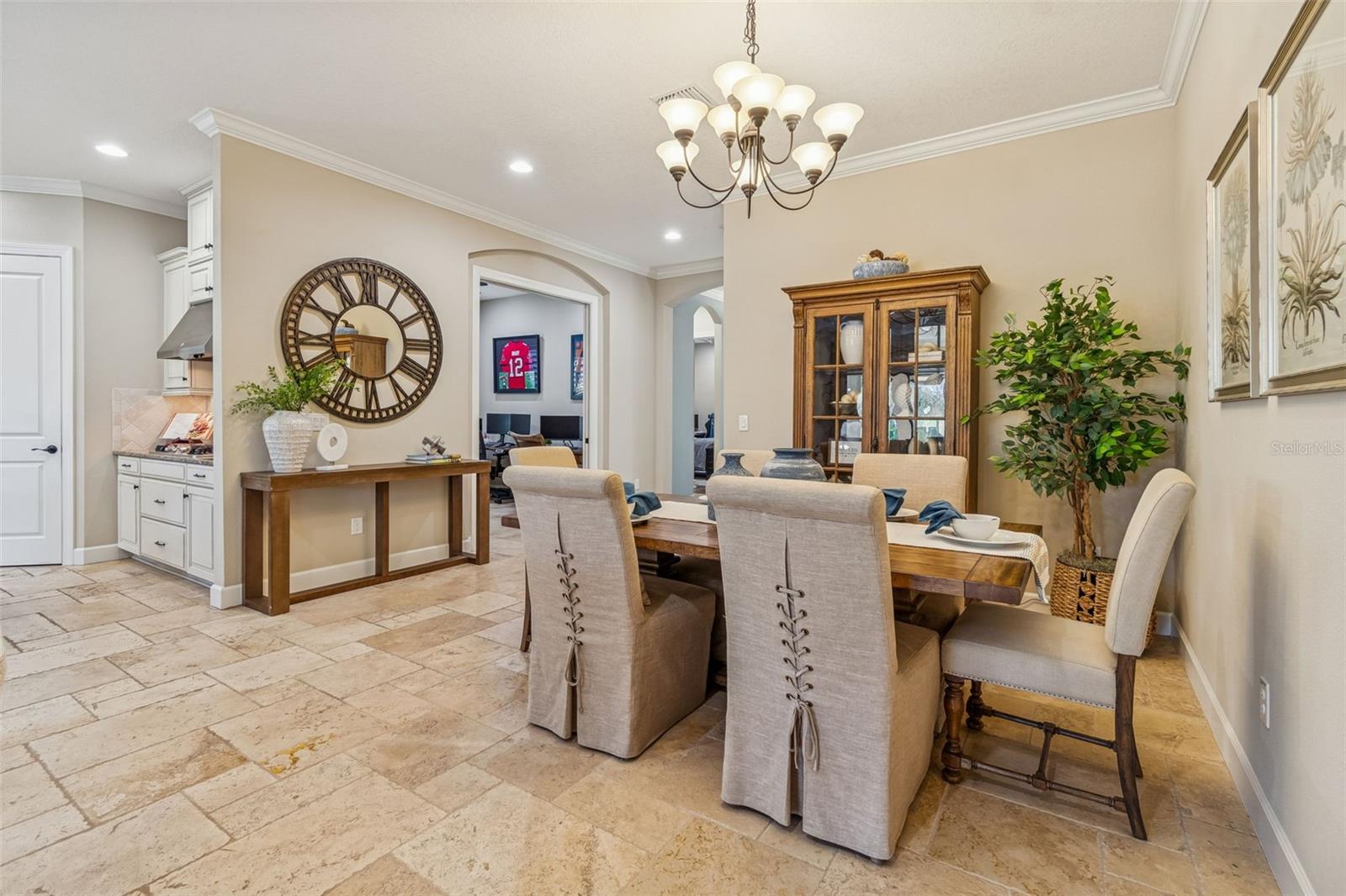 Image 37 of 76 For 8551 Grand Alberato Road