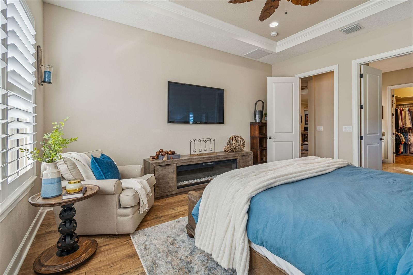 Image 45 of 76 For 8551 Grand Alberato Road