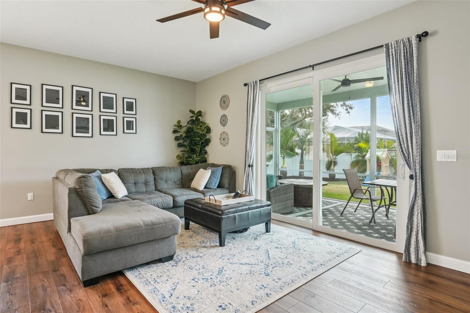 Image 11 of 42 For 4932 Dunnwoody Place