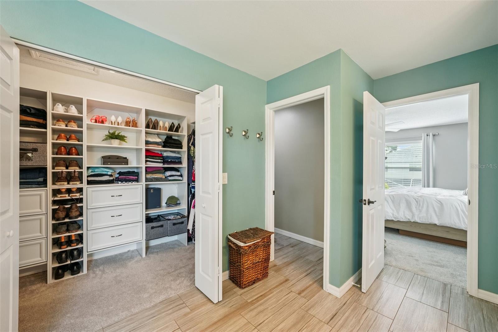 Image 21 of 42 For 4932 Dunnwoody Place