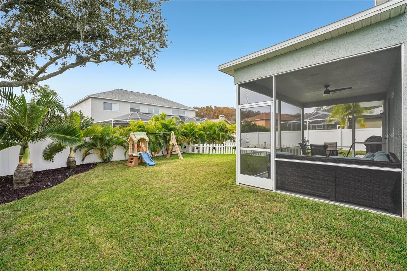 Image 25 of 42 For 4932 Dunnwoody Place