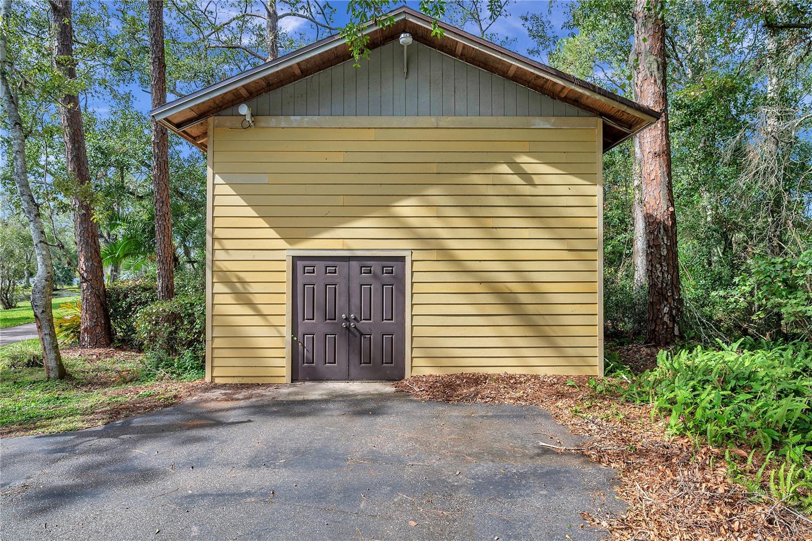 Image 7 of 26 For 655 Appaloosa Road