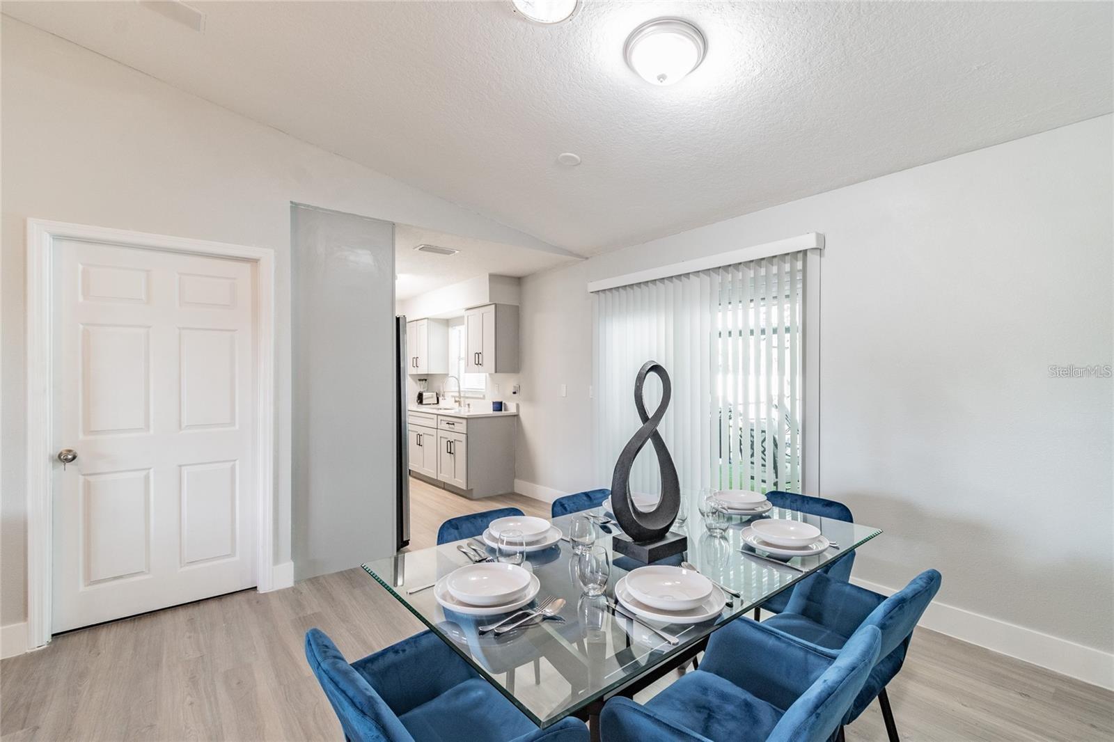 Image 12 of 28 For 14003 Ridgedale Way