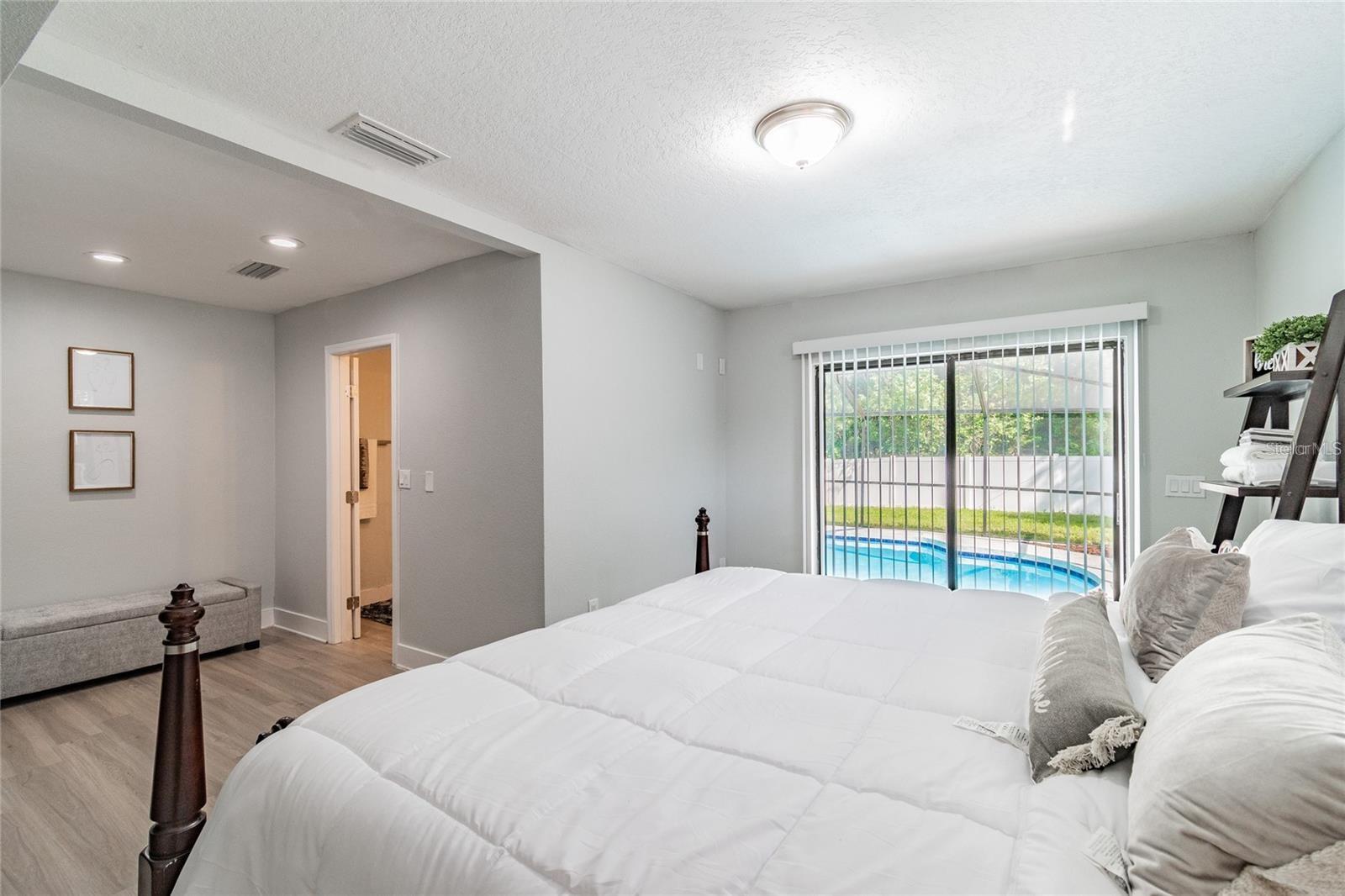 Image 19 of 28 For 14003 Ridgedale Way