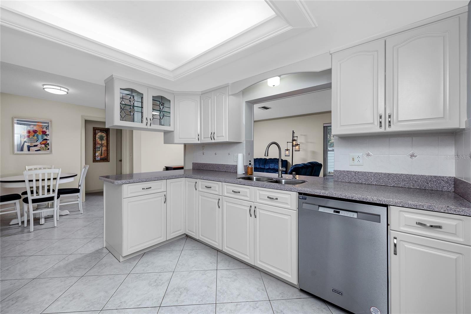 Image 12 of 44 For 13416 105th Avenue