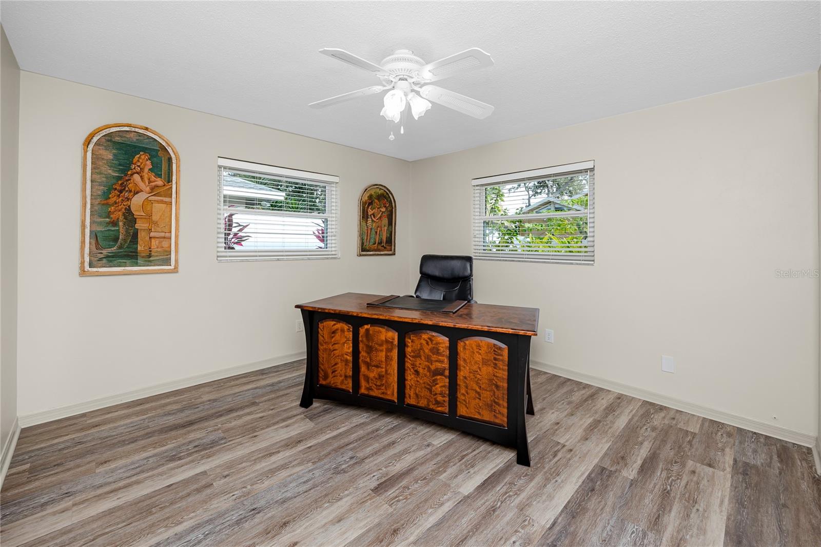 Image 18 of 44 For 13416 105th Avenue