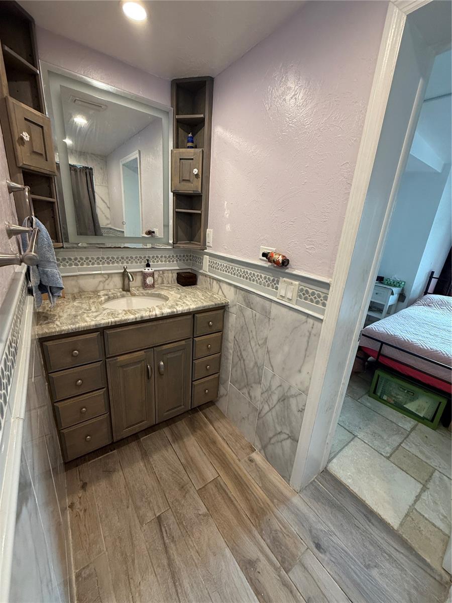 Image 12 of 16 For 644 Tanager Road