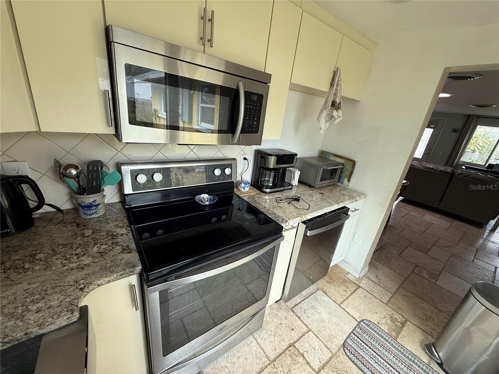 Image 5 of 16 For 644 Tanager Road