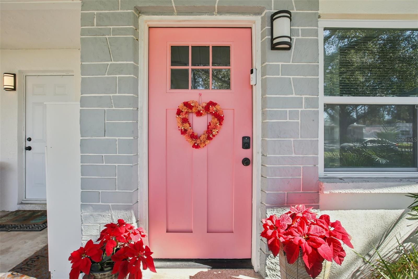 Listing photo id 1 for 8391 59th Lane N