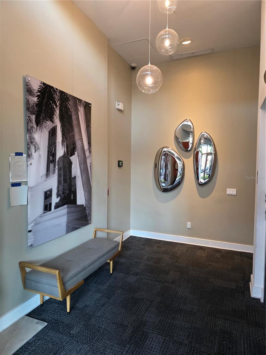 Image 33 of 46 For 475 2nd Street N 302